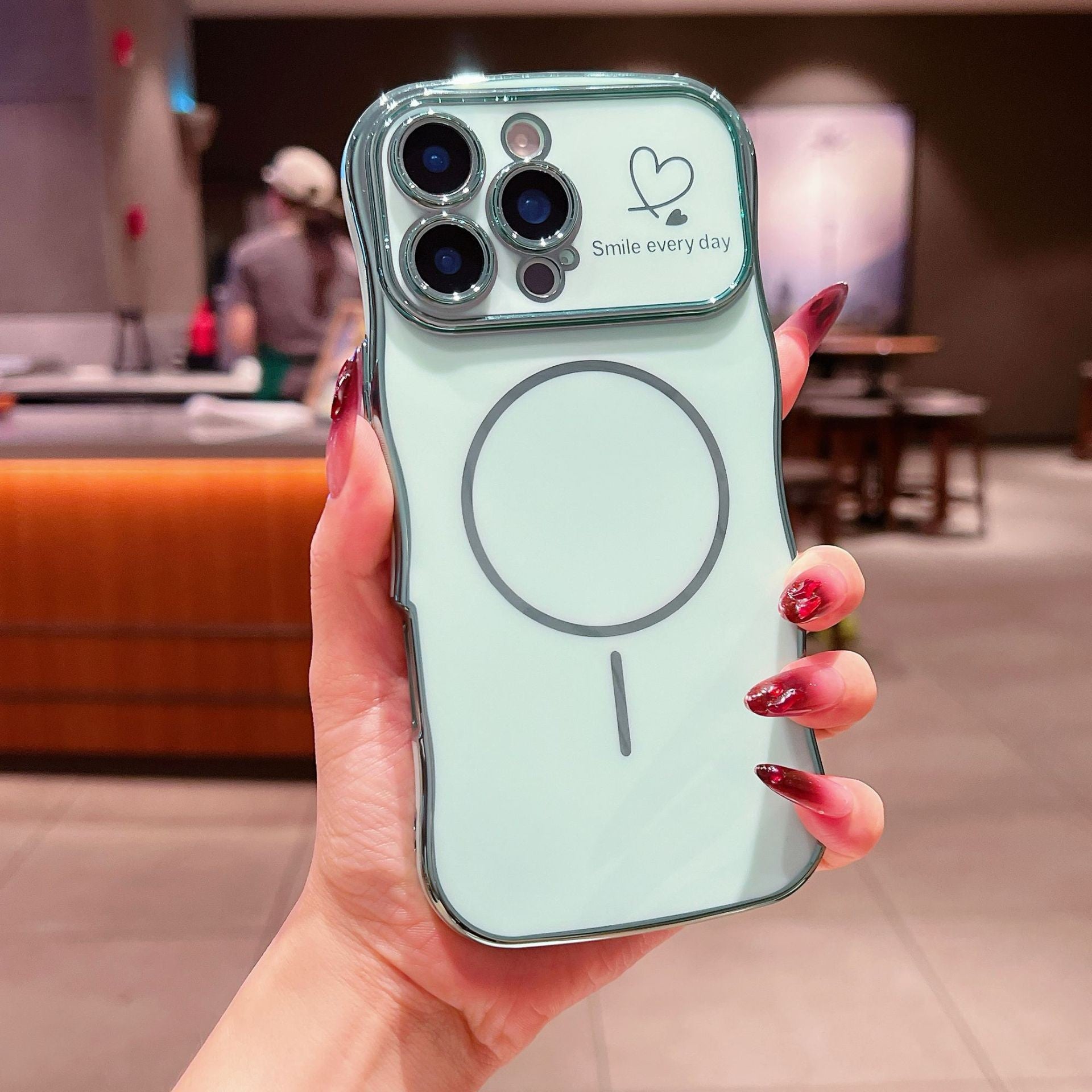 iPhone - Luxury Magsafe Wave-Edge Case