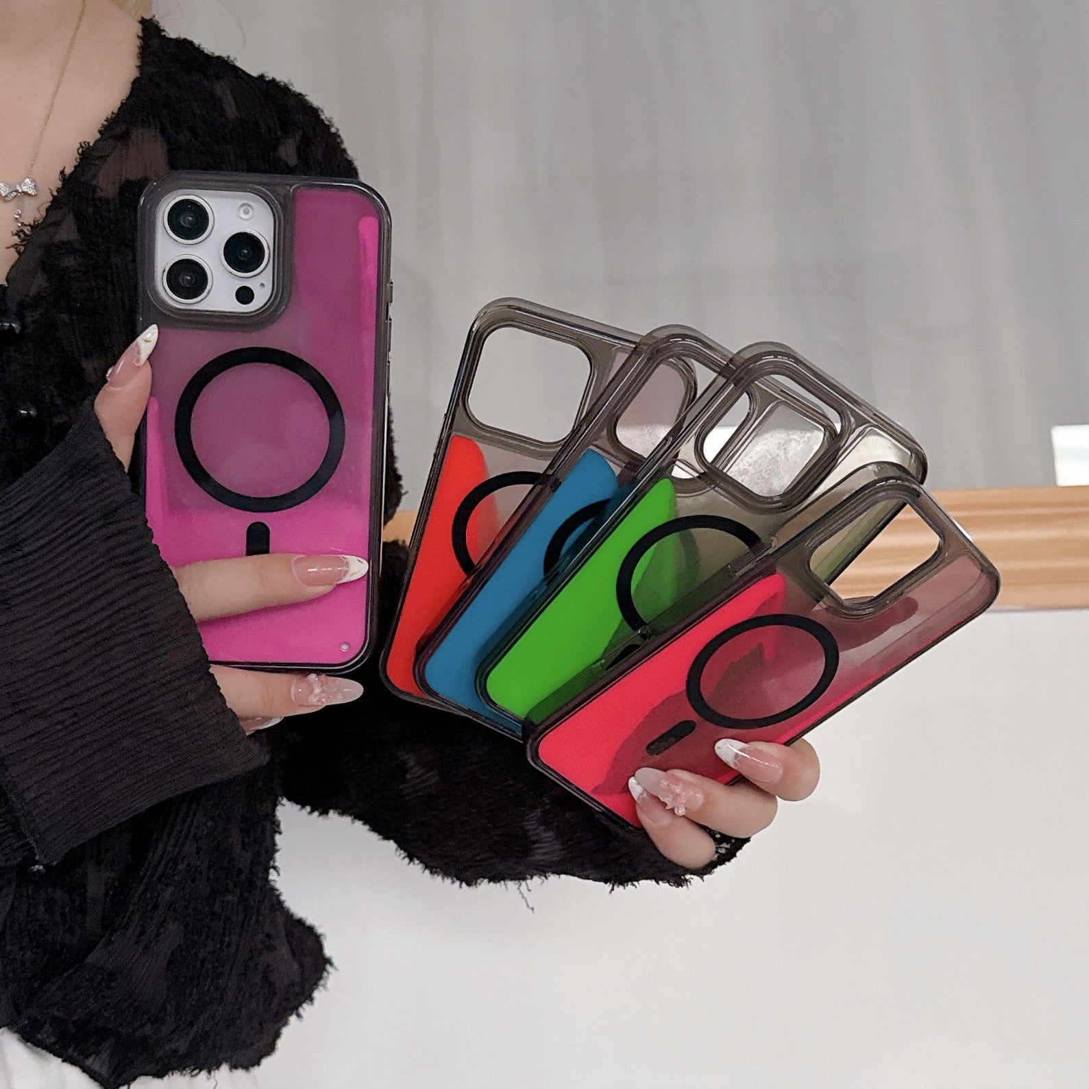 iPhone - Luminous Quicksand Case