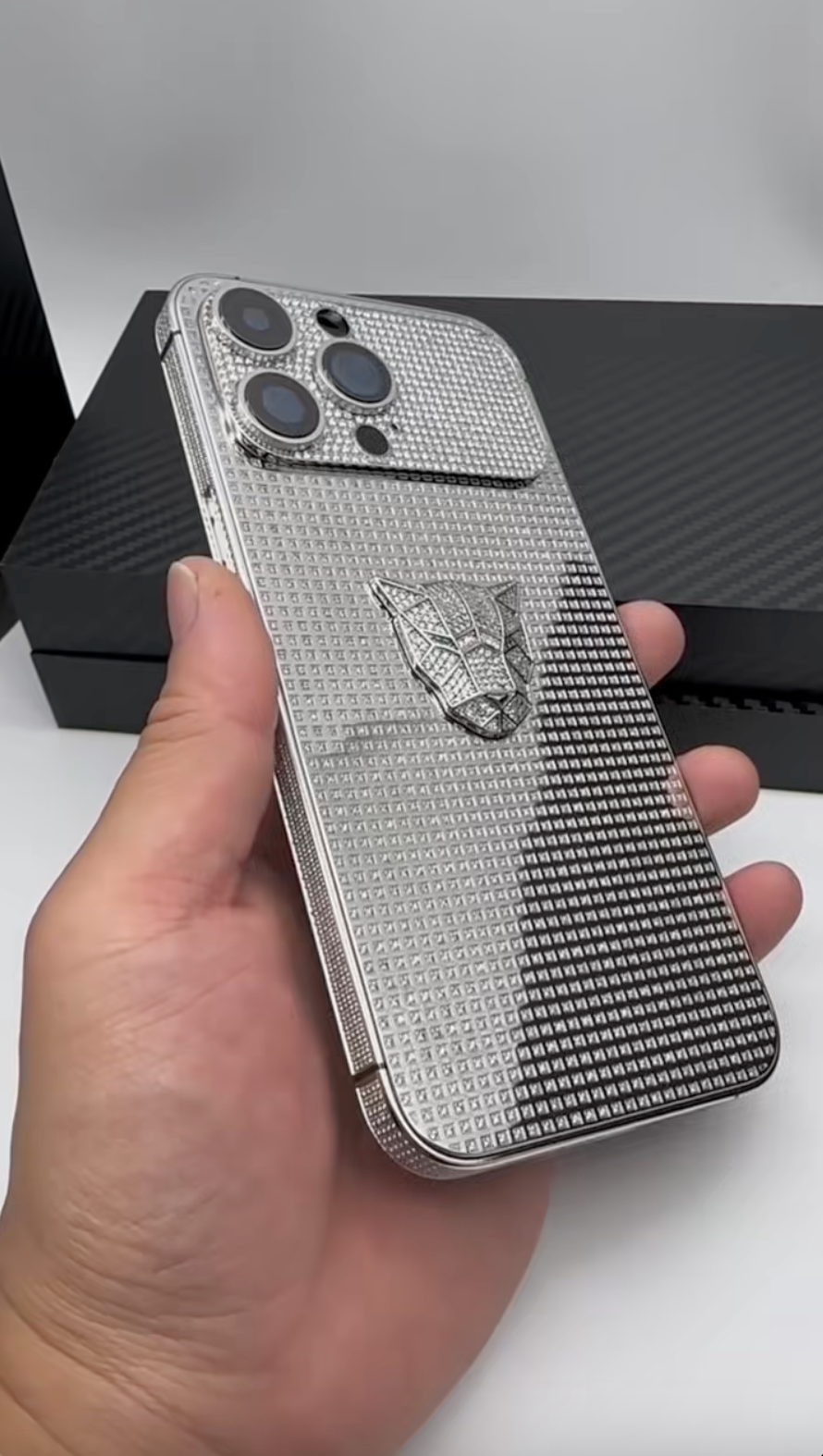 iPhone - Premium Jaguar Case