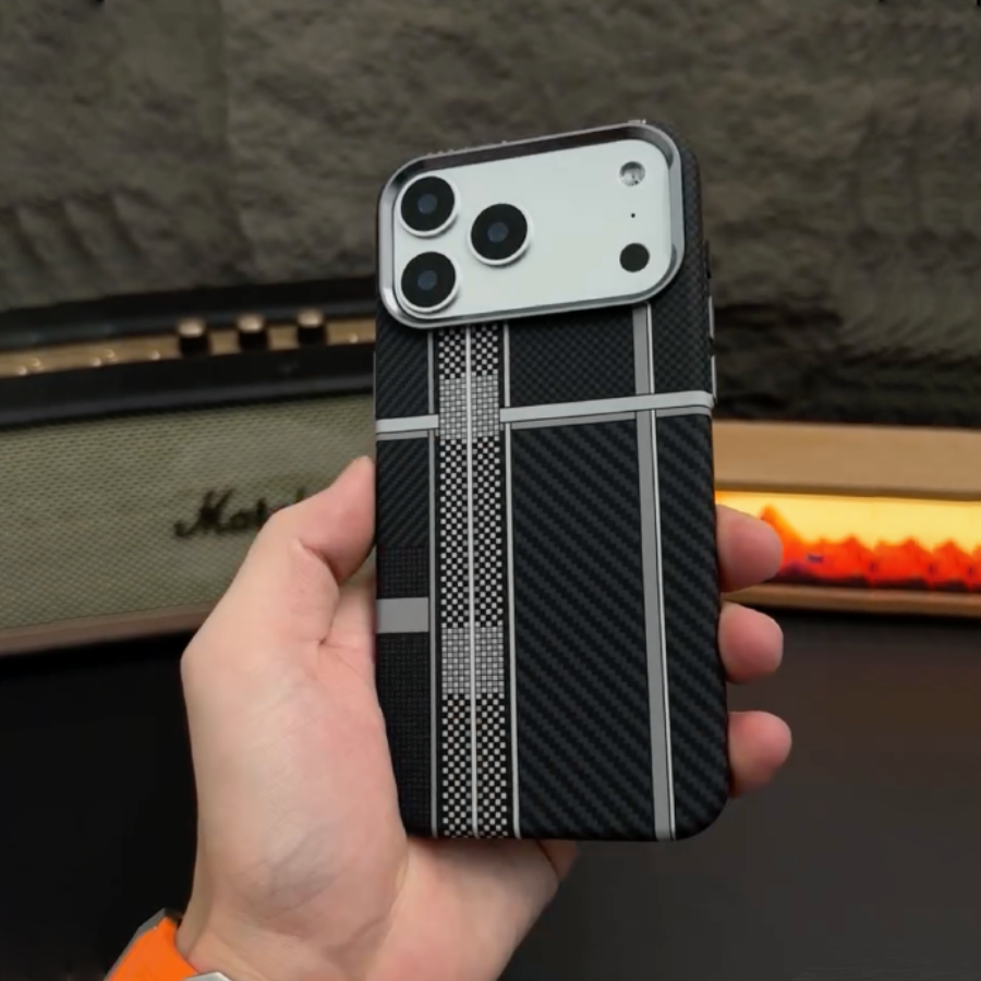 iPhone - Carbon Grid Case