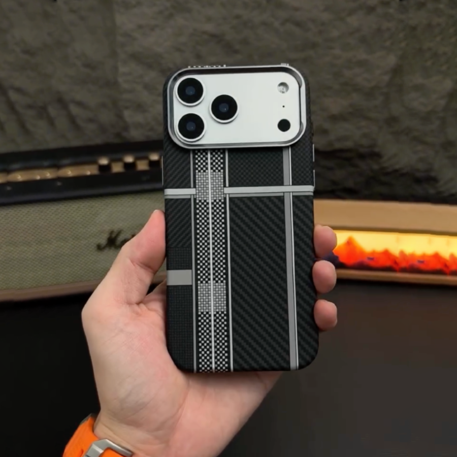 iPhone - Carbon Grid Case